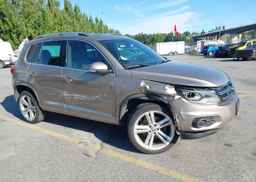 2016 VOLKSWAGEN TIGUAN COMFORT