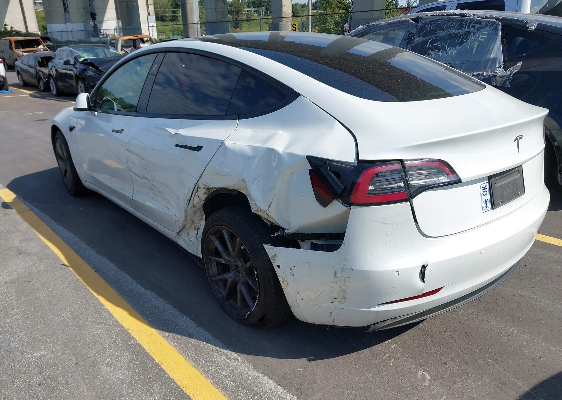 2021 TESLA MODEL 3
