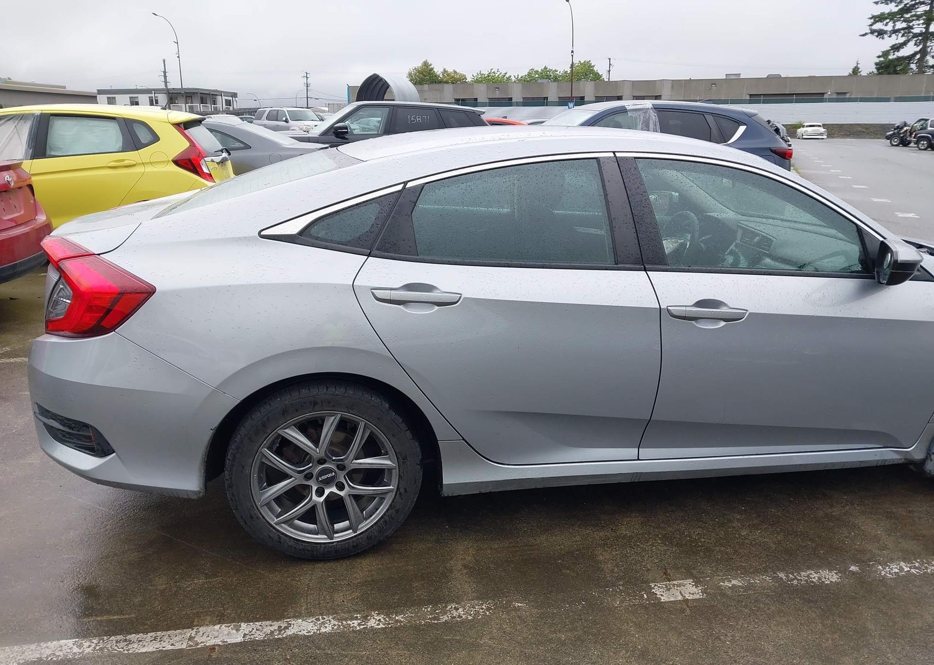 2018 HONDA CIVIC