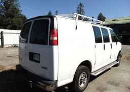 2010 GMC SAVANA G2500