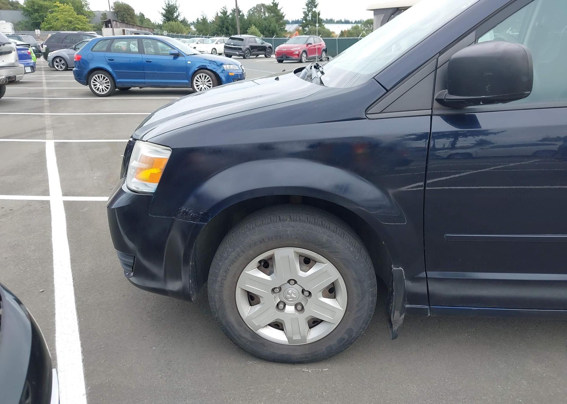 2010 DODGE GRAND CARAVAN SE