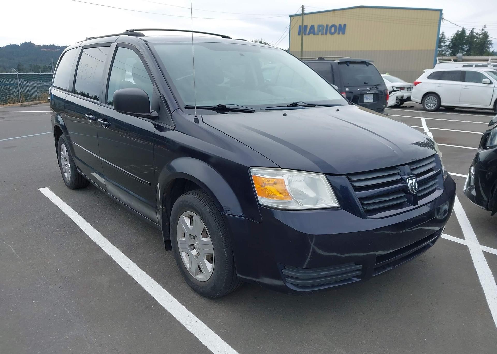 2010 DODGE GRAND CARAVAN SE