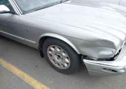 1999 JAGUAR XJ8