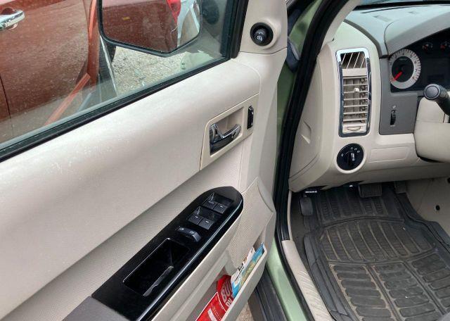 2008 MAZDA TRIBUTE S