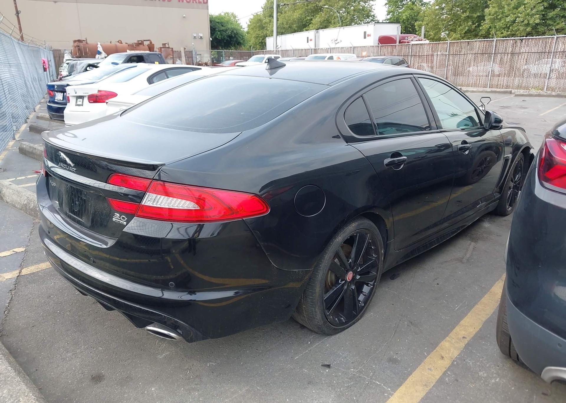 2015 JAGUAR XF