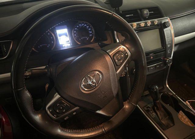 2017 TOYOTA CAMRY