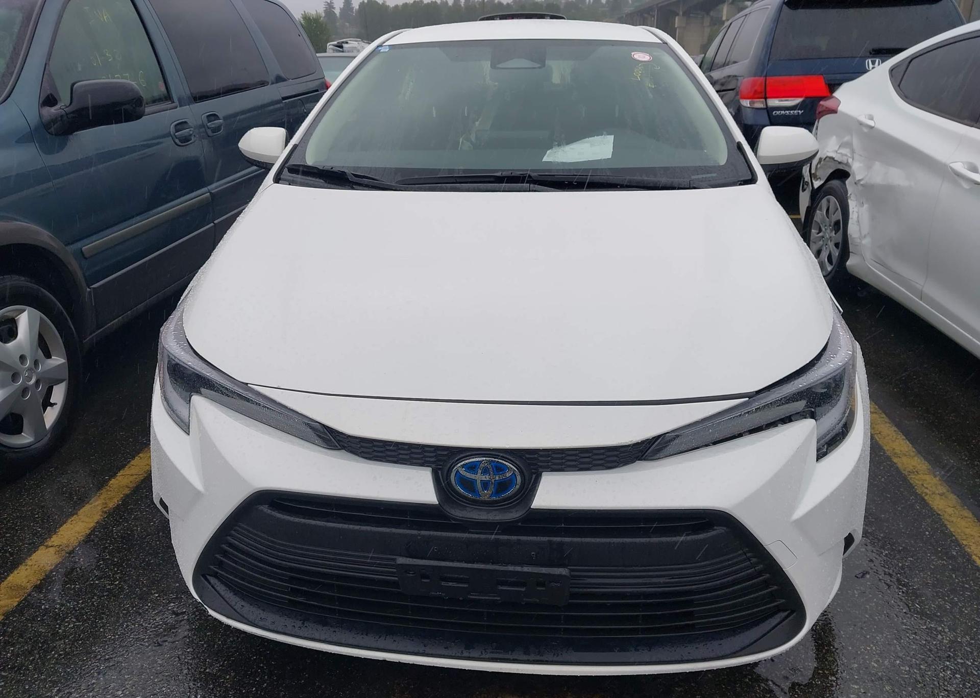 2024 TOYOTA COROLLA LE