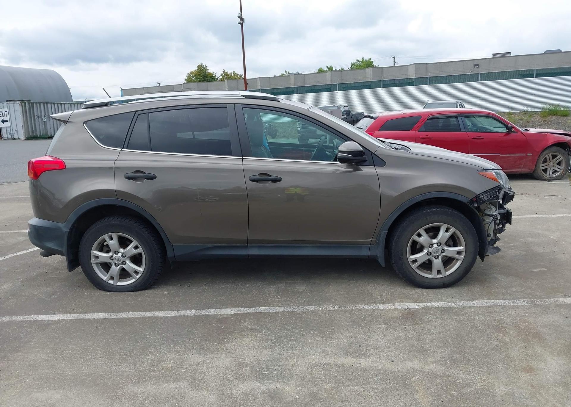 2013 TOYOTA RAV4