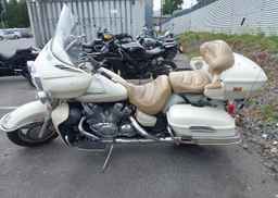 2000 YAMAHA XVZ13 TFM