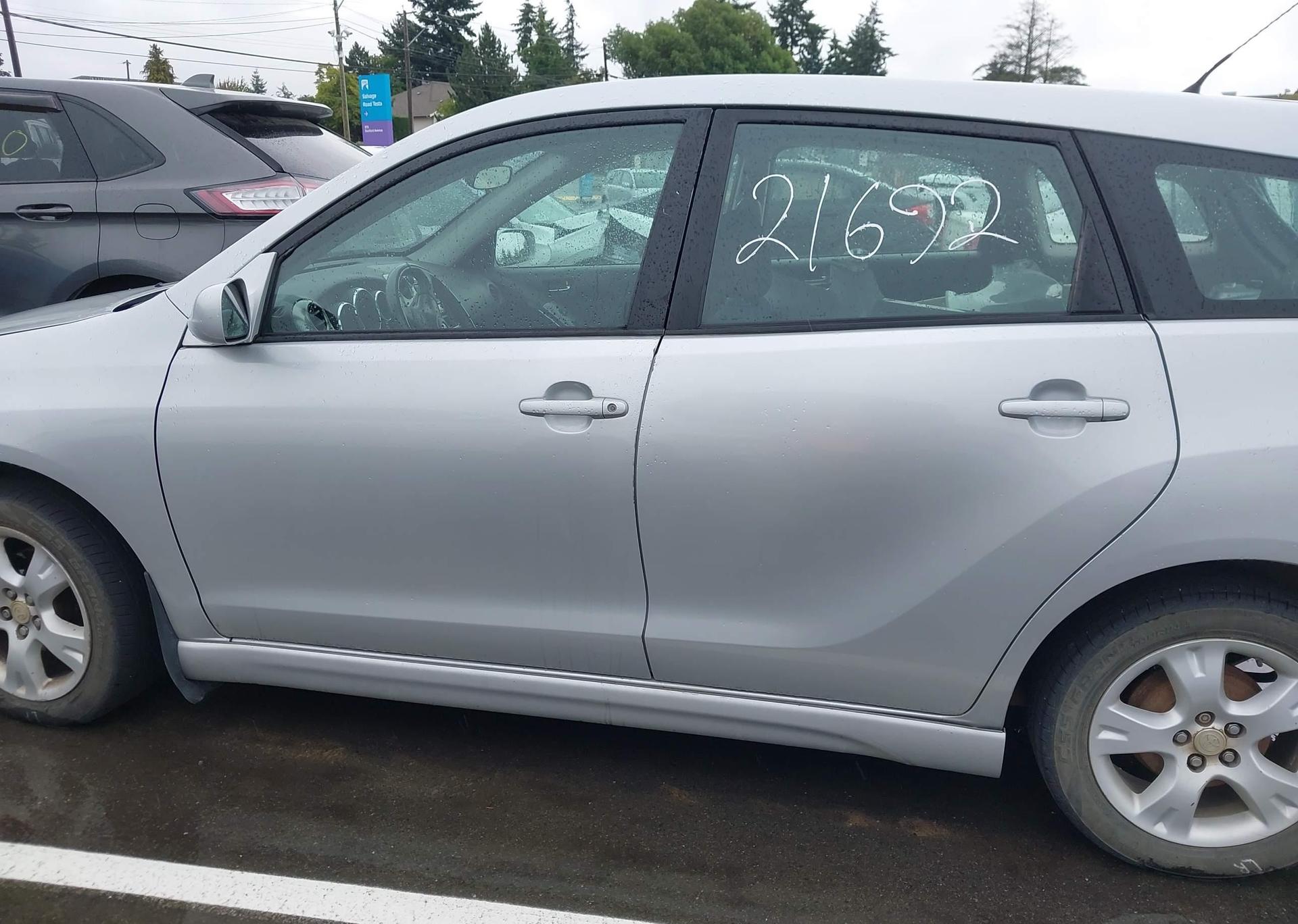 2005 TOYOTA COROLLA MATRIX XR