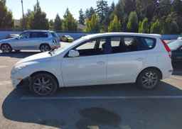 2012 HYUNDAI Elantra Touring GLS