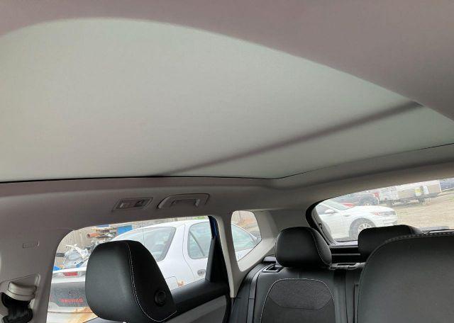 2022 VOLKSWAGEN TAOS