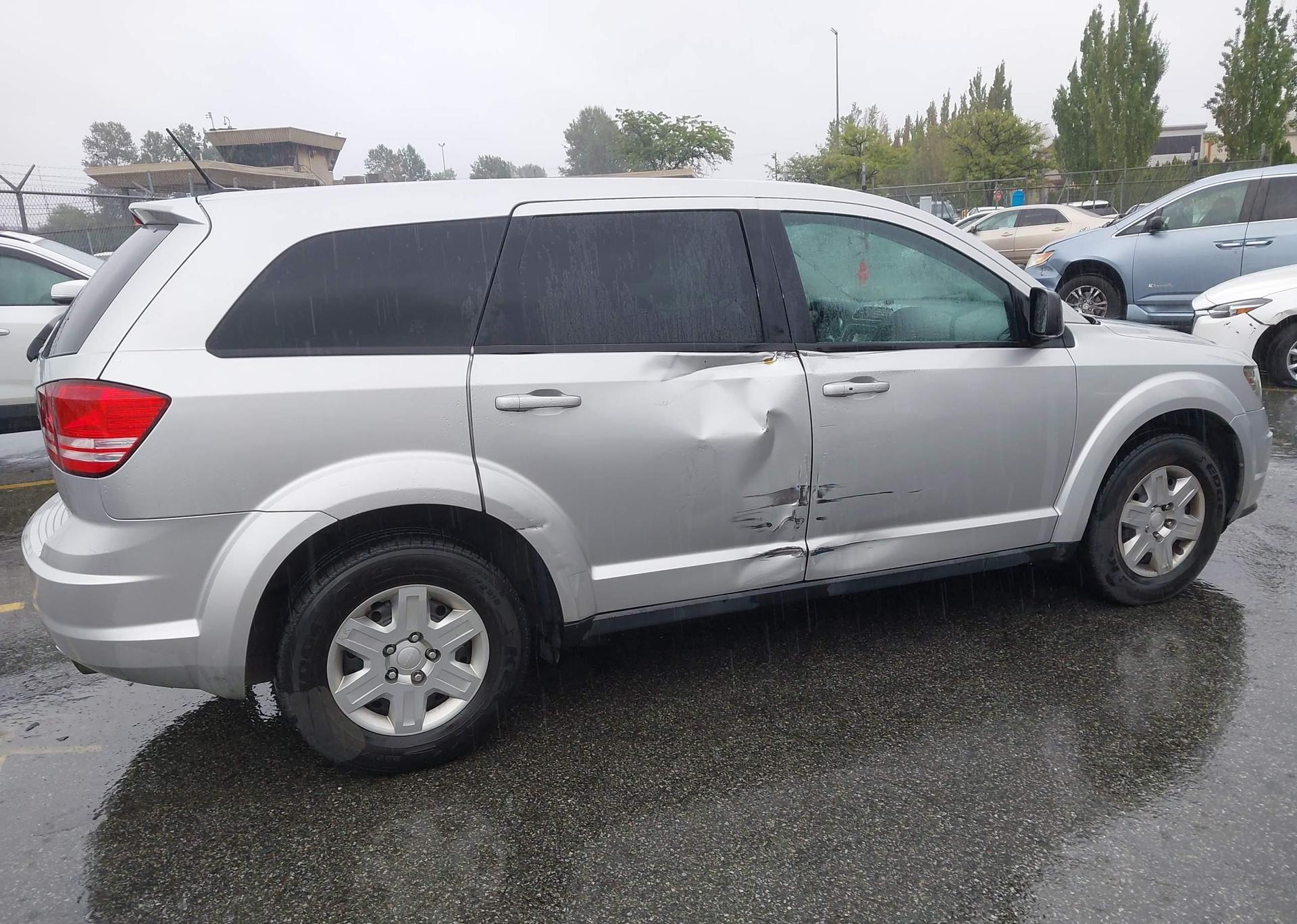 2012 DODGE JOURNEY SE