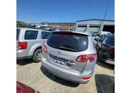 2010 HYUNDAI SANTA FE SE