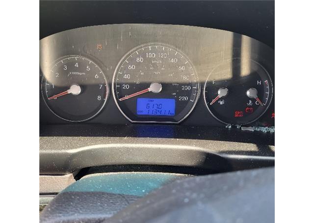2010 HYUNDAI SANTA FE SE