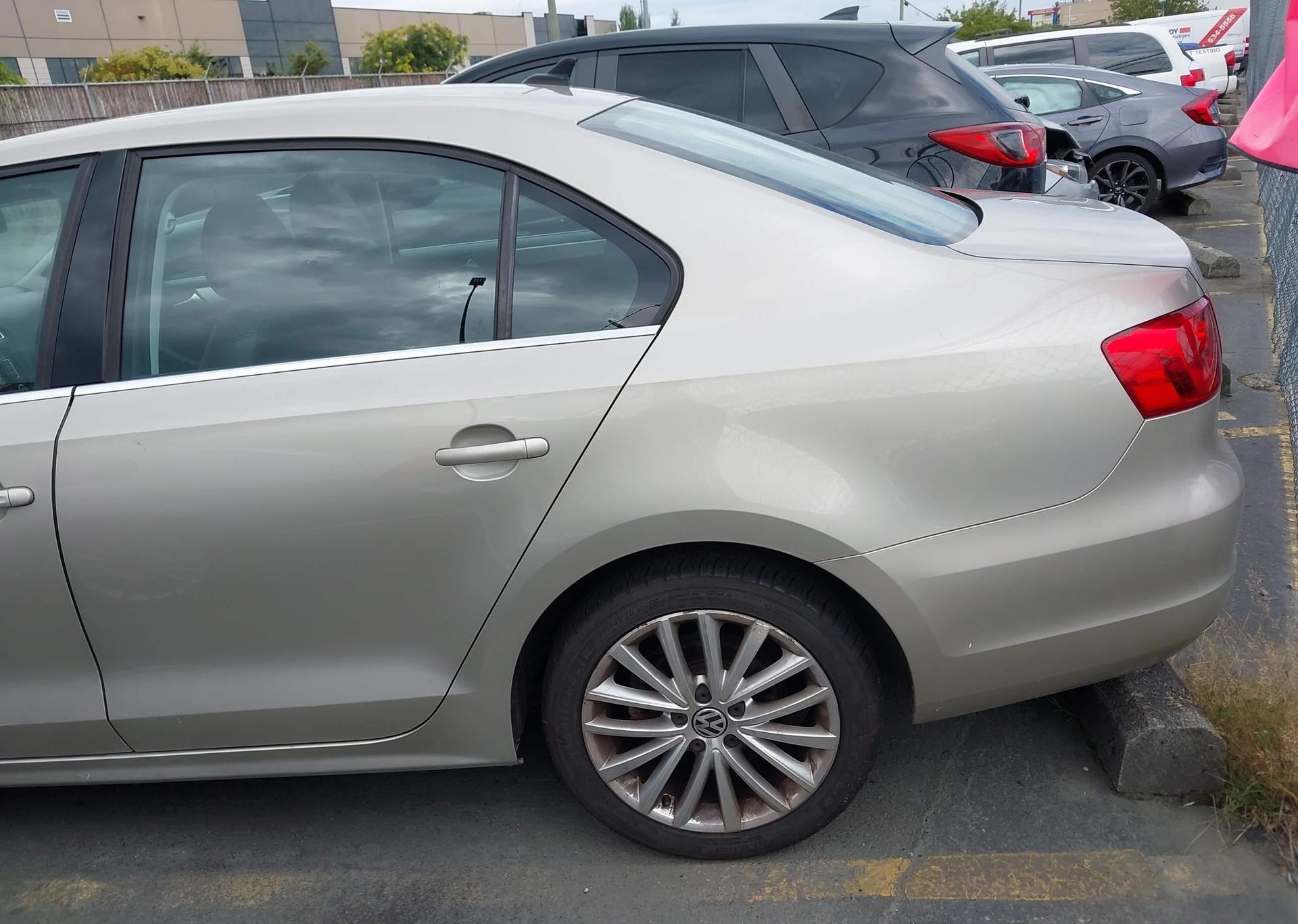 2012 VOLKSWAGEN JETTA