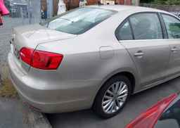 2012 VOLKSWAGEN JETTA
