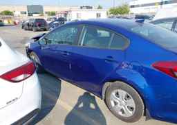 2017 KIA FORTE