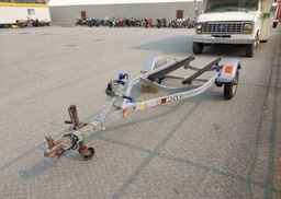 2021 KARAVAN BOAT TRAILER