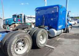 2022 PETERBILT 389