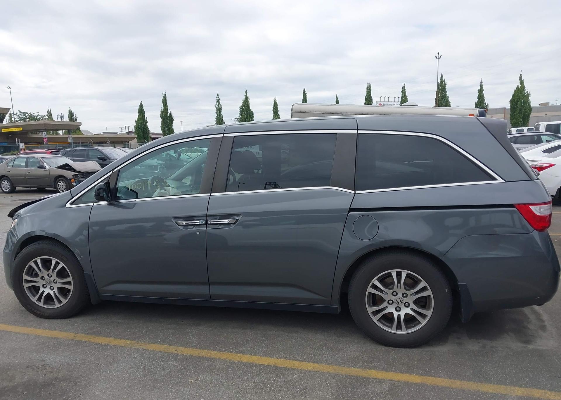 2013 HONDA ODYSSEY EXL