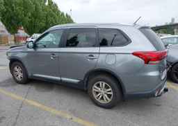 2016 MITSUBISHI OUTLANDER SE