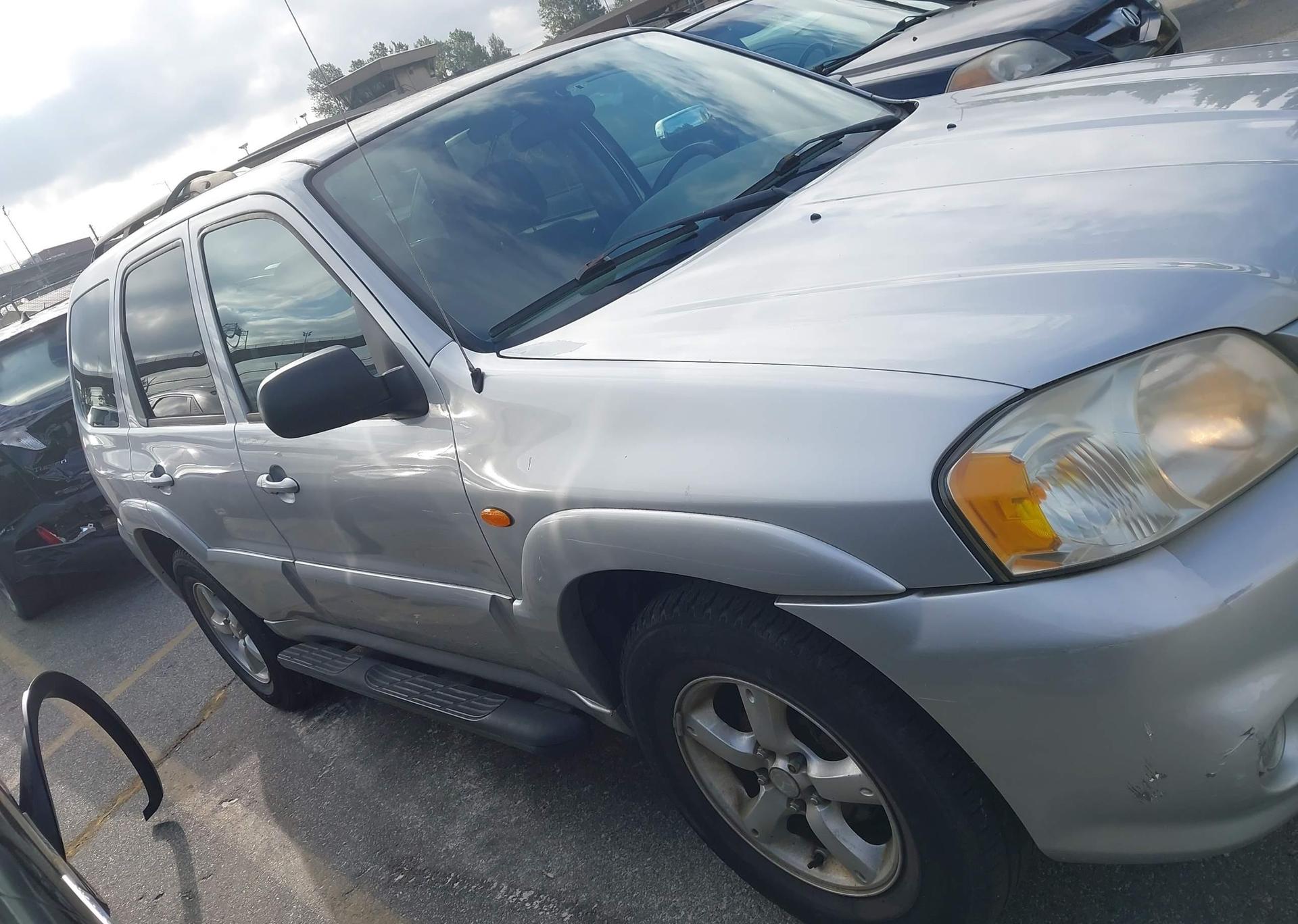 2005 MAZDA TRIBUTE I