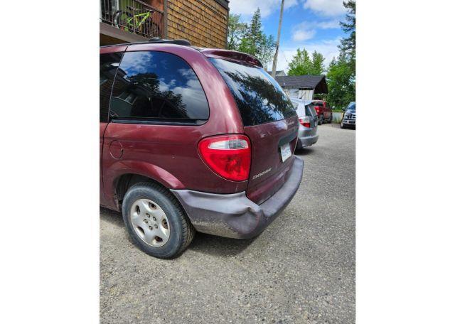 2002 DODGE CARAVAN SE