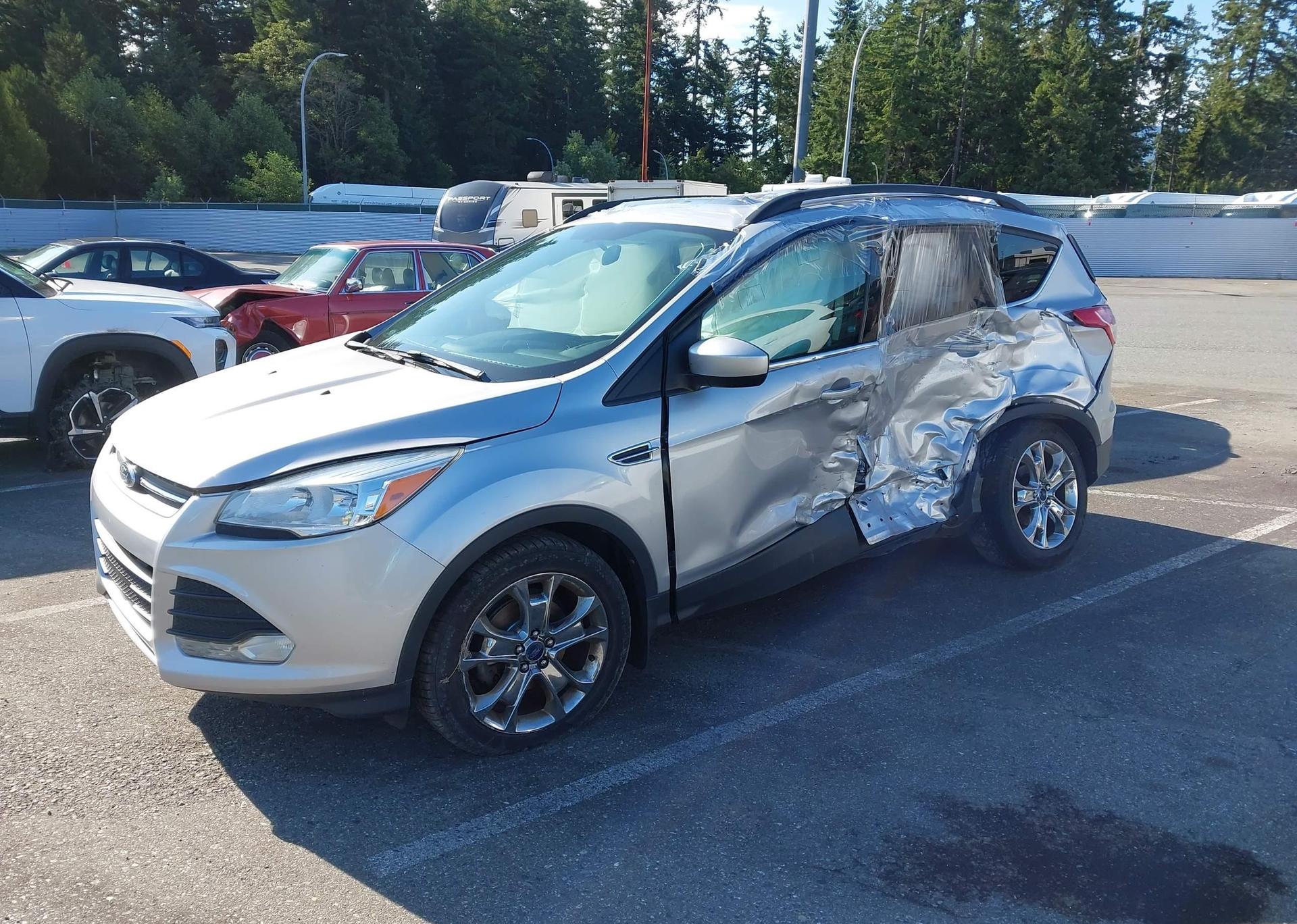 2014 FORD ESCAPE SE