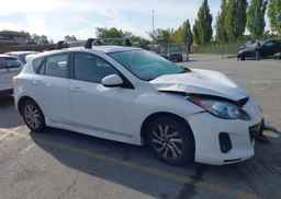 2013 MAZDA 3 I