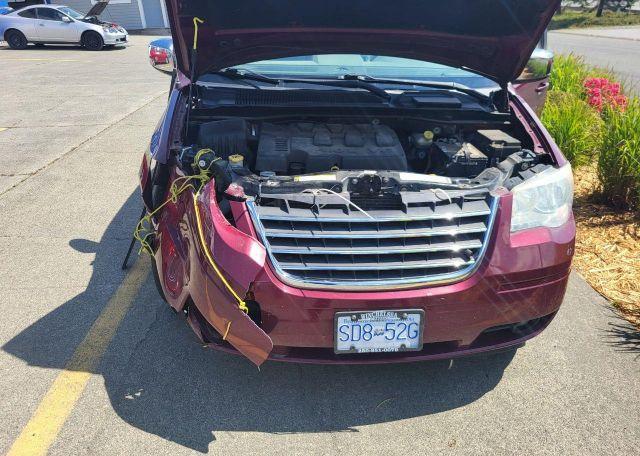 2009 CHRYSLER TOWN & COUNTRY TOURING
