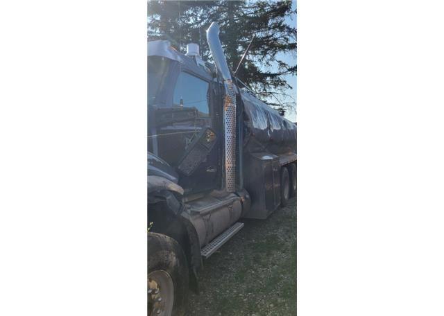 2019 KENWORTH CONSTRUCTION T880