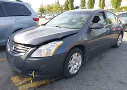 2010 NISSAN Altima S