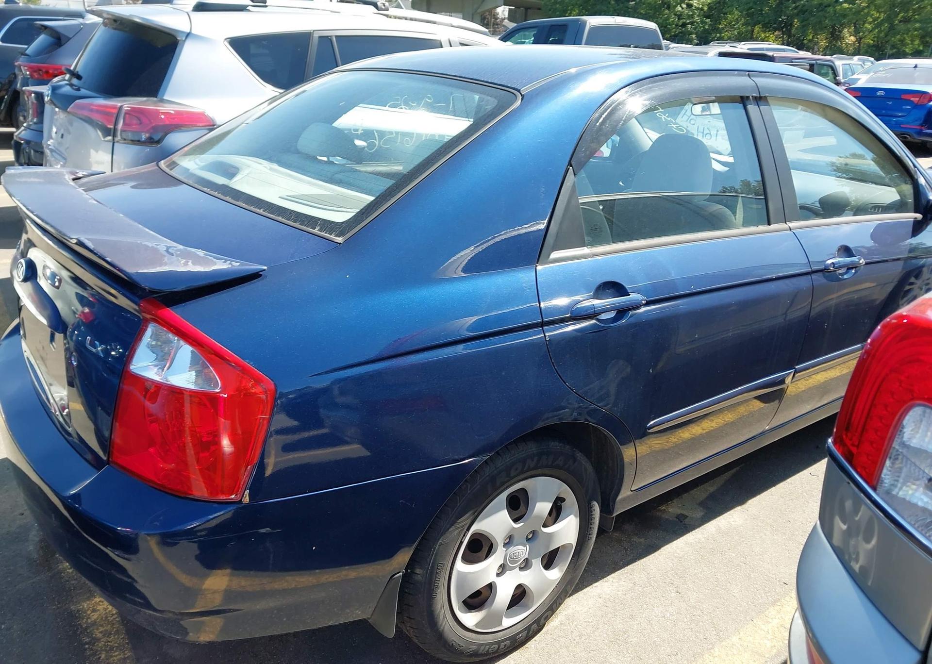 2005 KIA SPECTRA LX