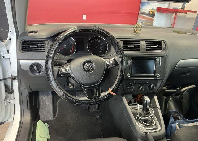2016 VOLKSWAGEN JETTA