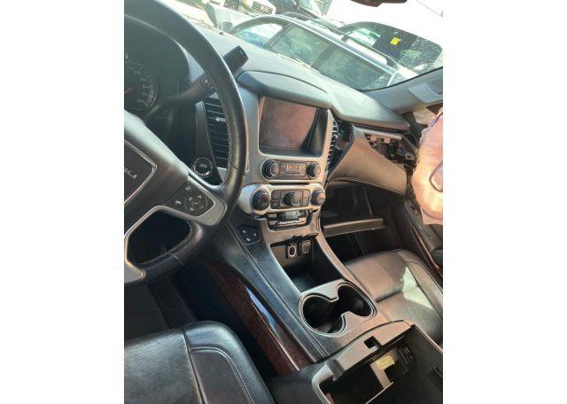 2015 GMC YUKON