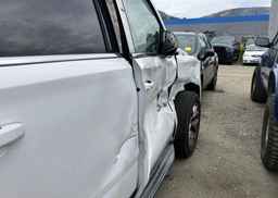 2015 GMC YUKON
