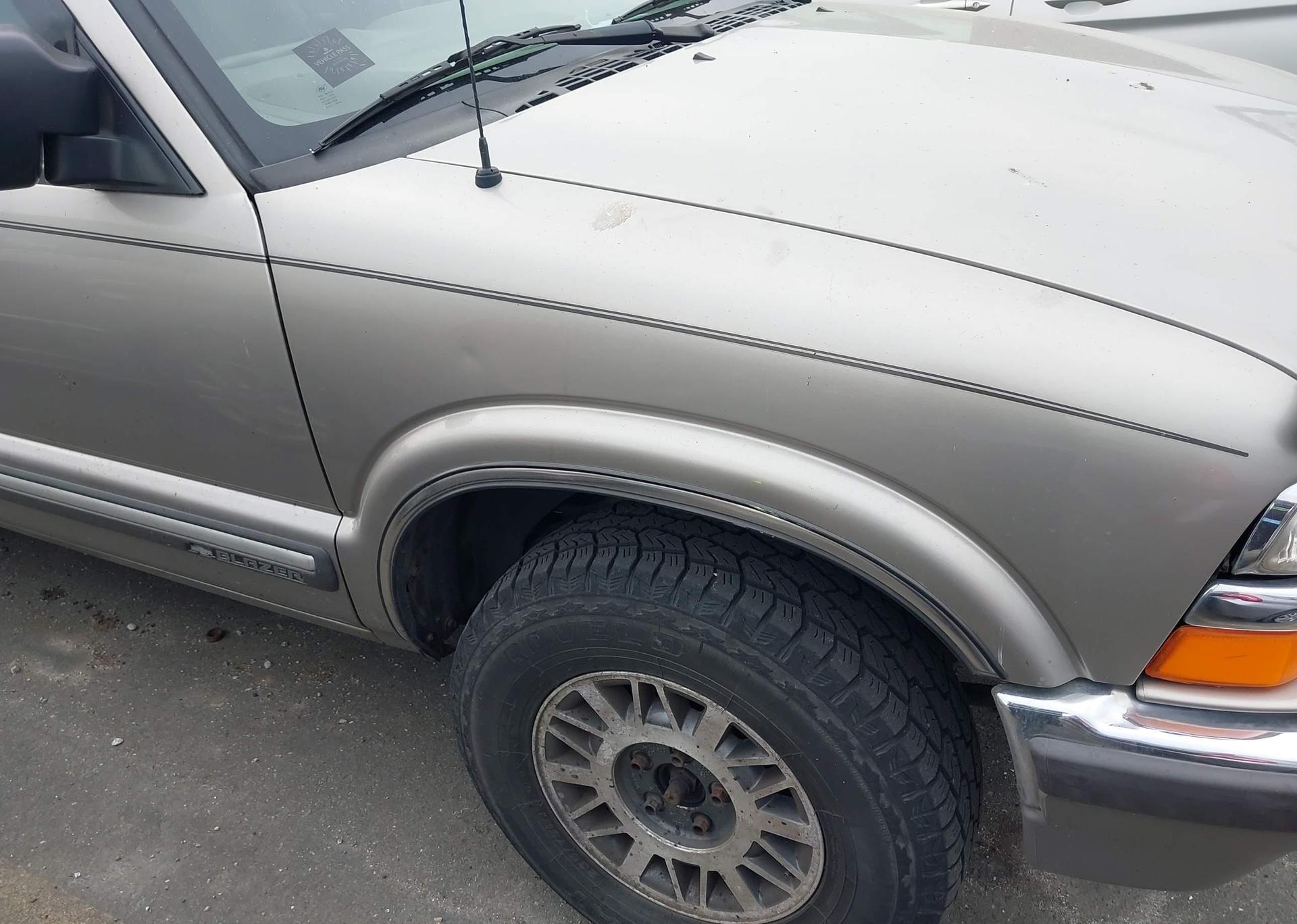 2000 CHEVROLET BLAZER