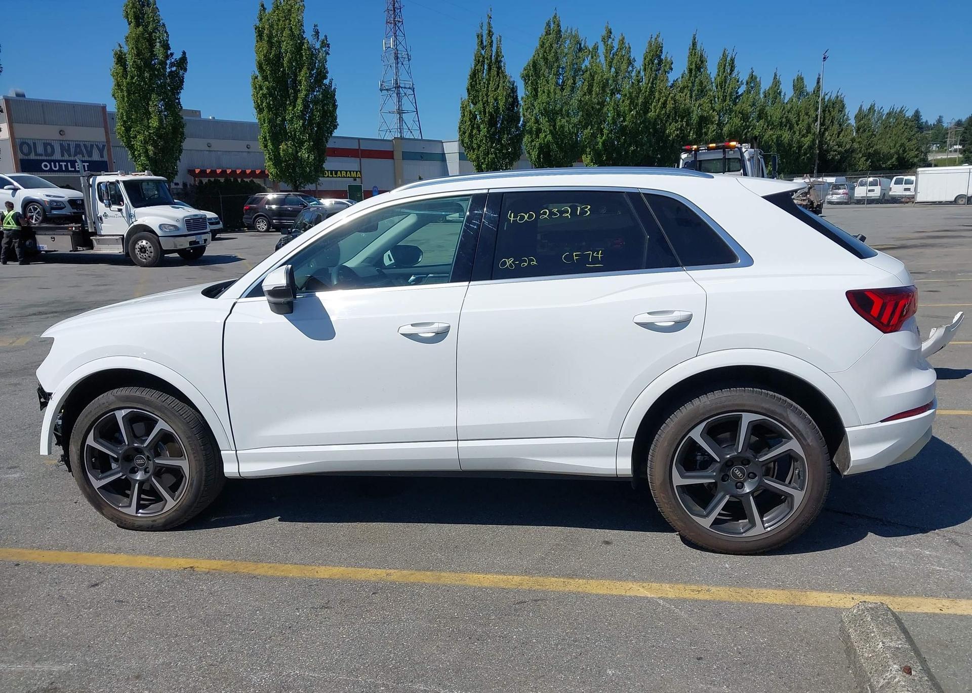 2022 AUDI Q3