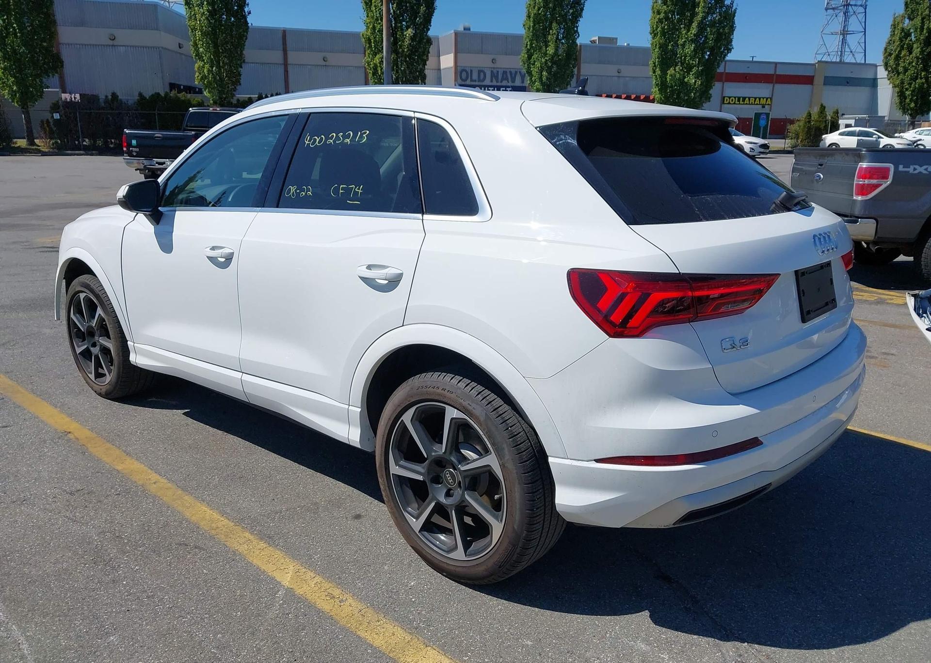 2022 AUDI Q3