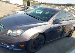 2013 CHEVROLET CRUZE