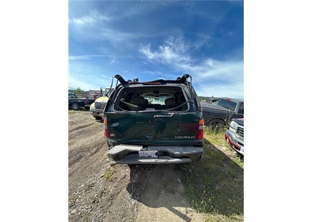 2002 CHEVROLET TAHOE