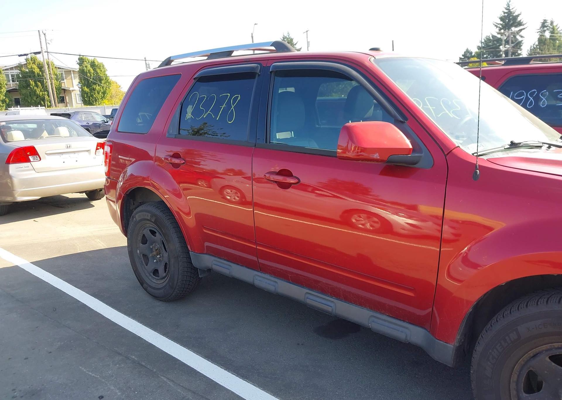2012 FORD ESCAPE LIMITED