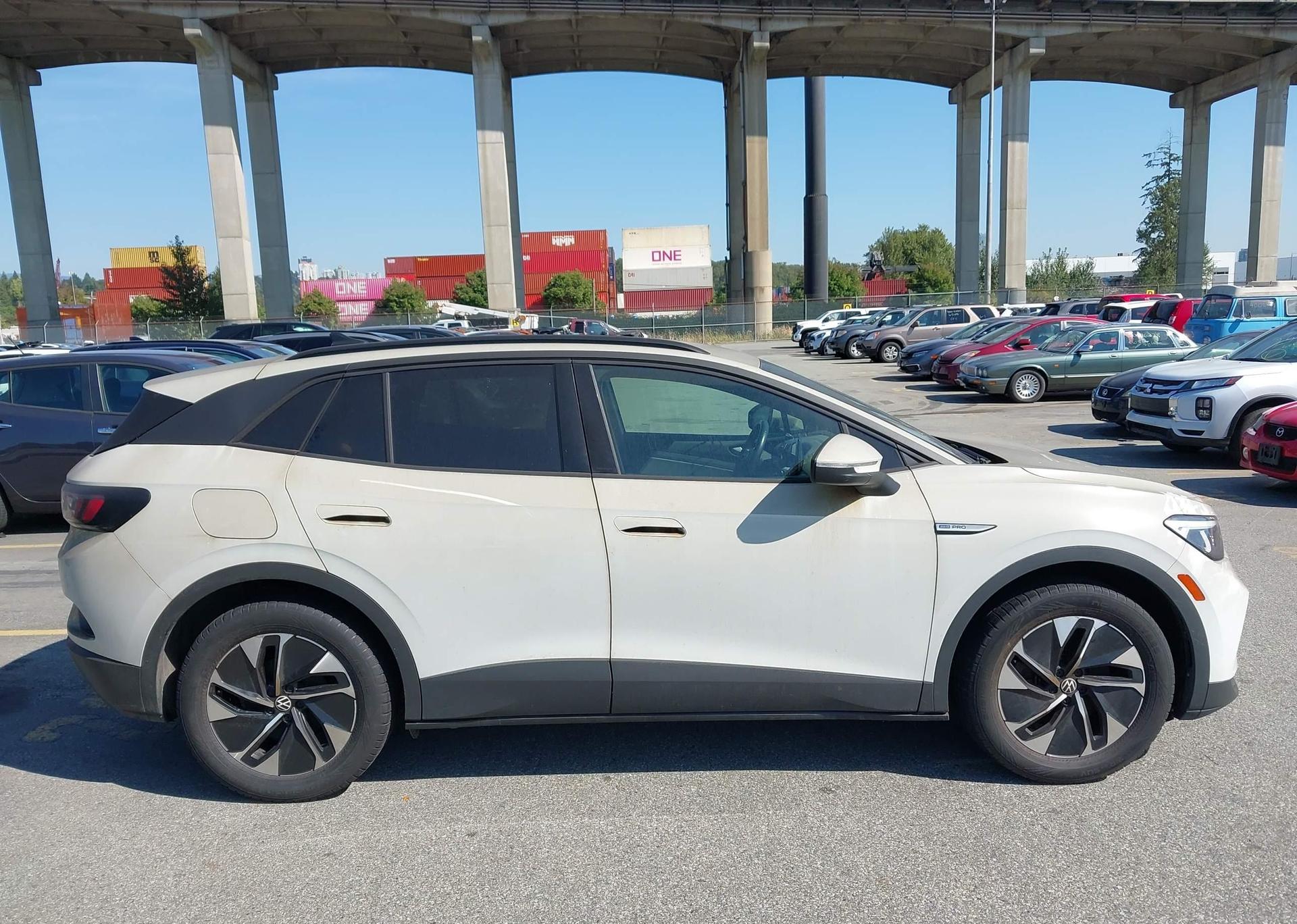 2021 VOLKSWAGEN ID.4 PRO