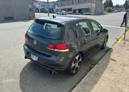 2011 VOLKSWAGEN GTI
