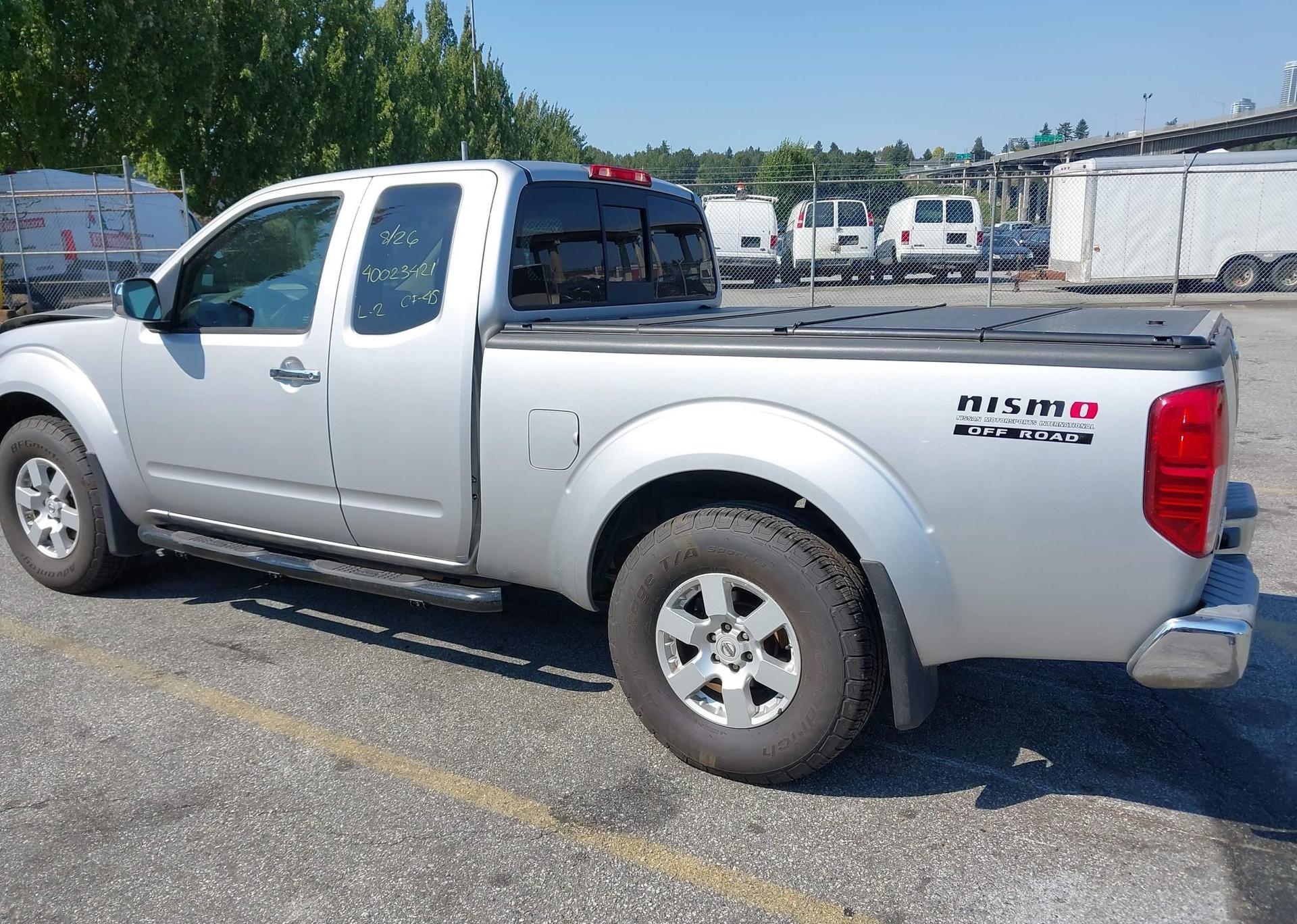 2006 NISSAN FRONTIER KING CAB LE