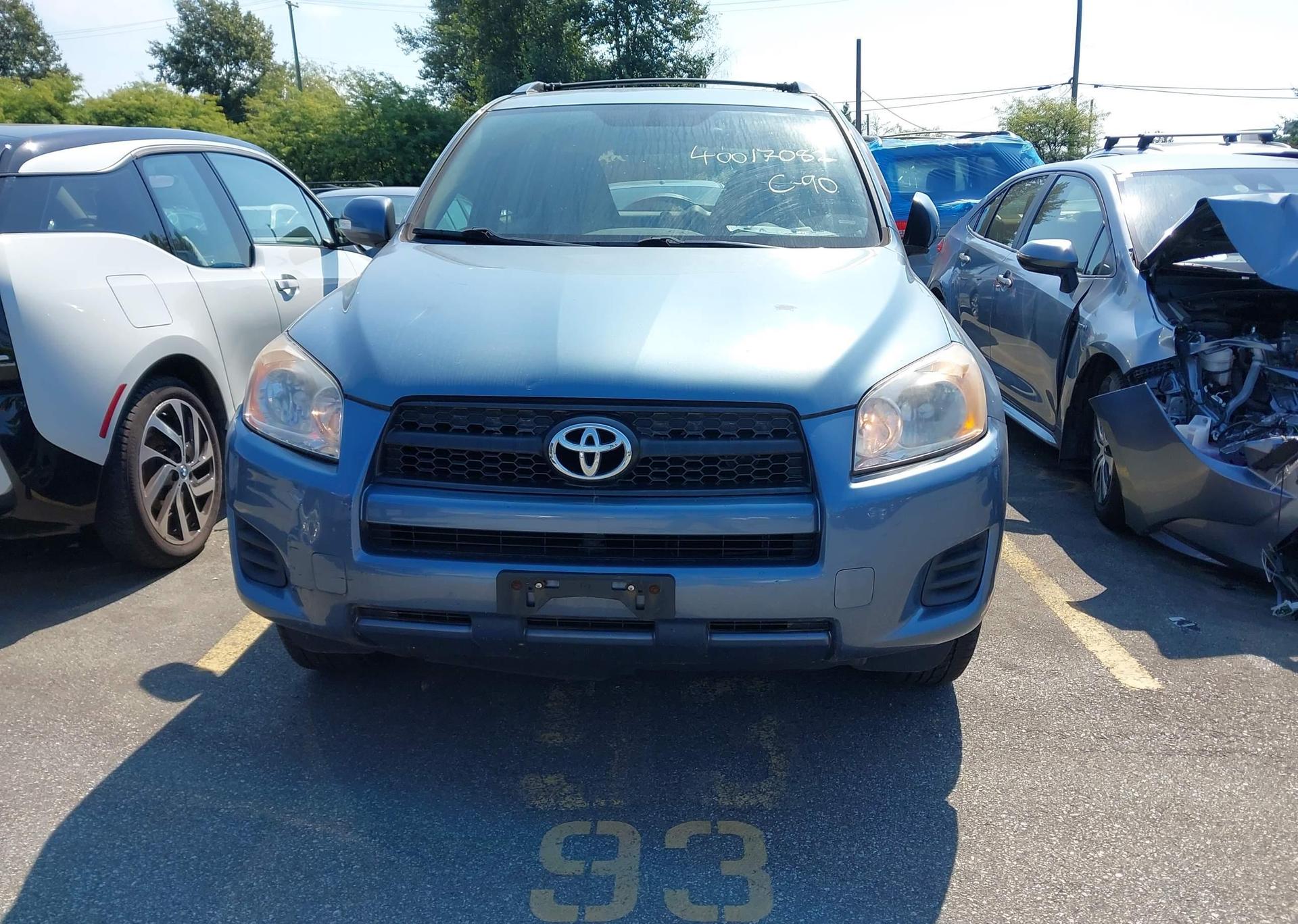 2011 TOYOTA RAV4