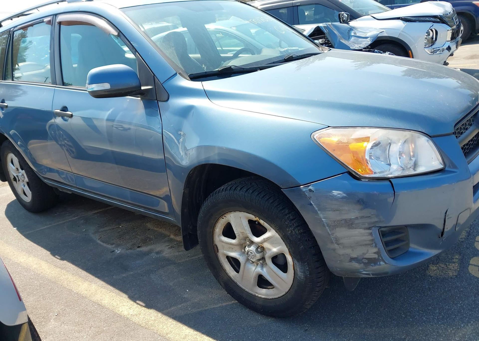 2011 TOYOTA RAV4