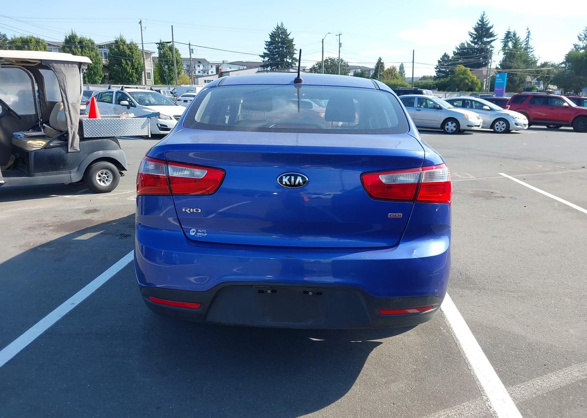 2014 KIA RIO LX
