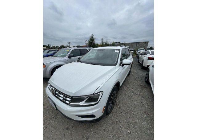 2018 VOLKSWAGEN TIGUAN SE